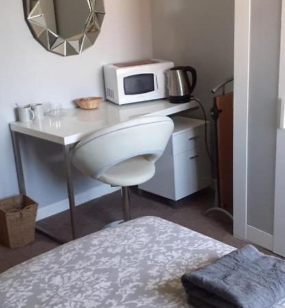 Constantine Court Homestay Shepton Mallet Eksteriør bilde