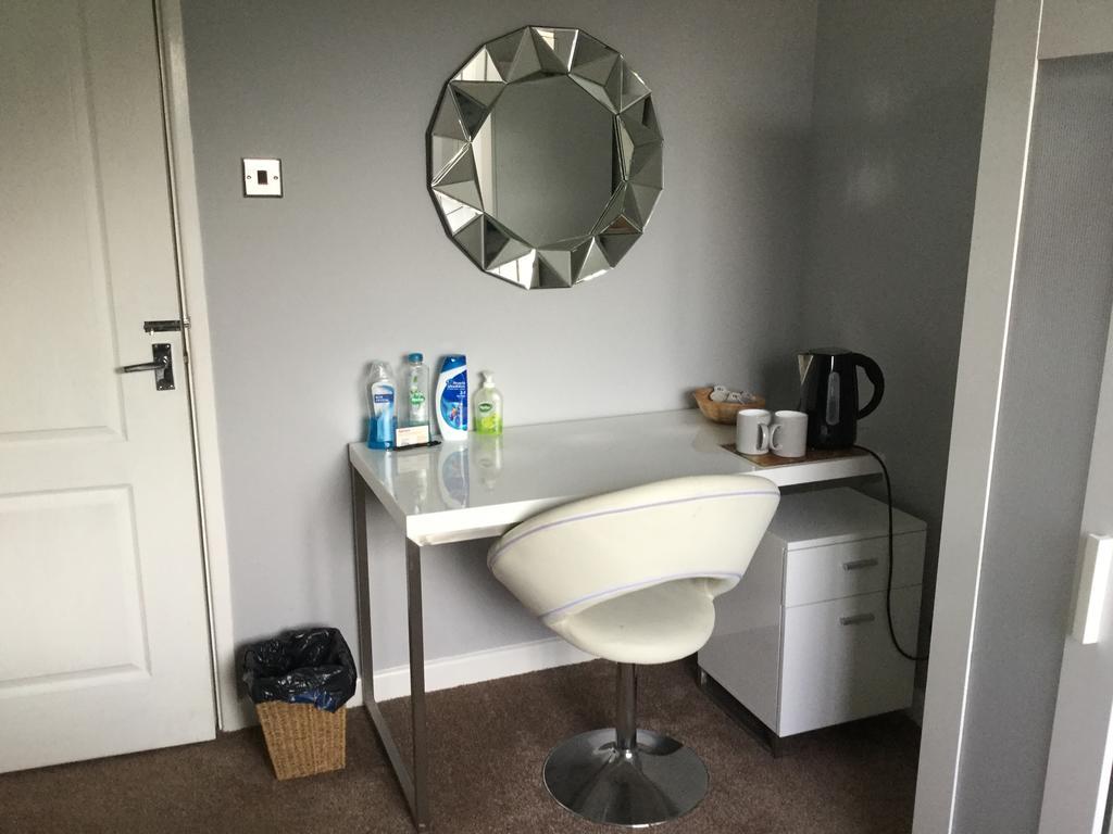 Constantine Court Homestay Shepton Mallet Eksteriør bilde
